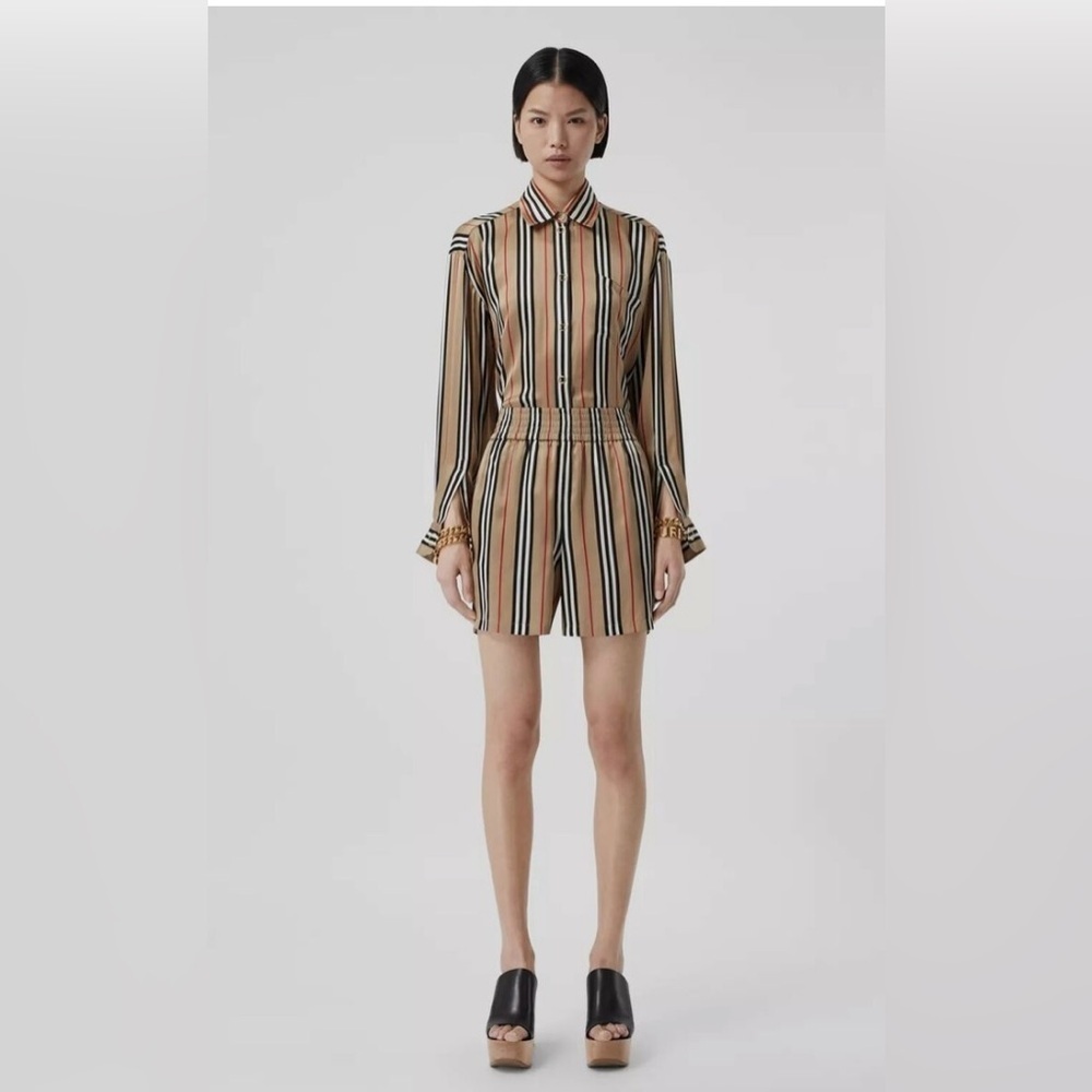 burberry Icon Stripe Silk Shorts size 4